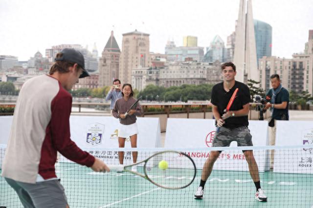 王梦洁在本 王梦洁在本