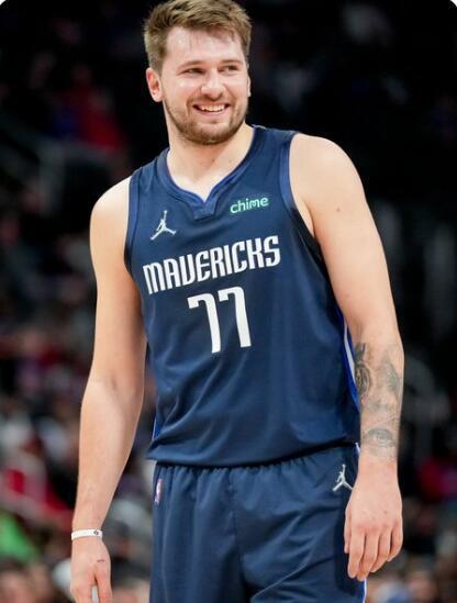 让球队教练 让球队教练