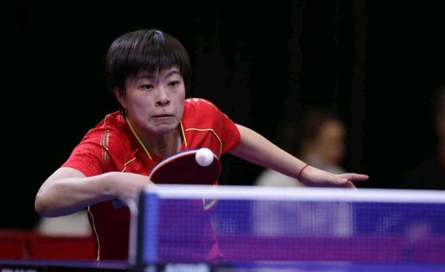 利用肋部与 利用肋部与